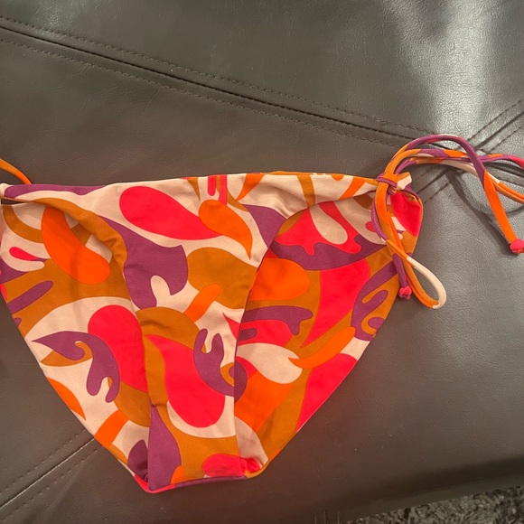 Mikoh Hula Hula Tie Side Classic String Bikini Bottom Small New NWOT - Picture 9 of 16